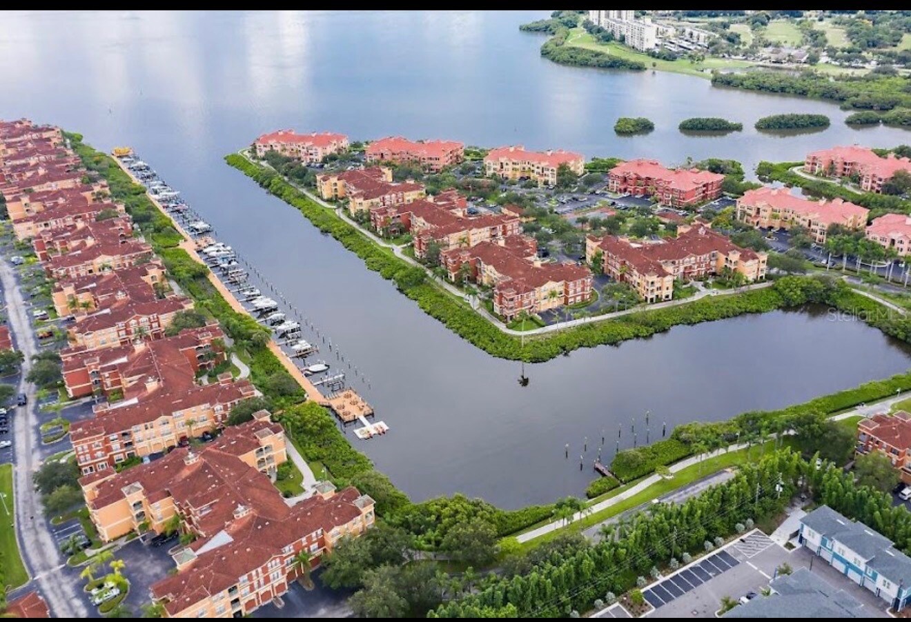 Building Photo - 2730 Via Tivoli