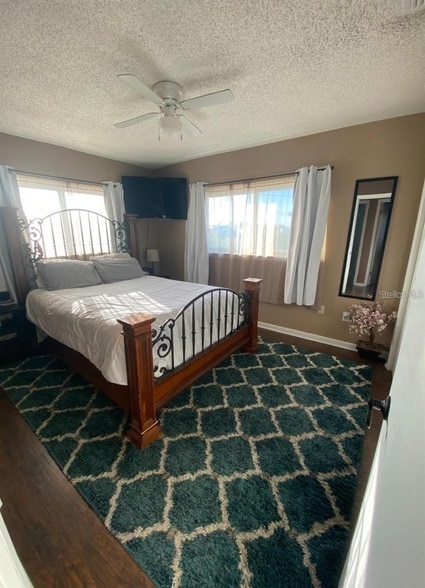 Building Photo - 6048 Merril St