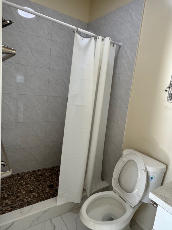 Building Photo - 1676 Hoonipo St