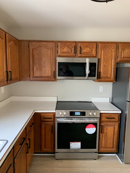 Building Photo - 53 Greenwich Ave