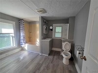 Building Photo - 133 N Fulton St