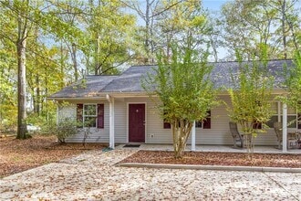 Building Photo - 1727 Oak Grove Church Rd