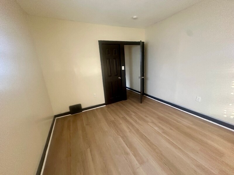 Building Photo - 1007 Nathaniel Rd