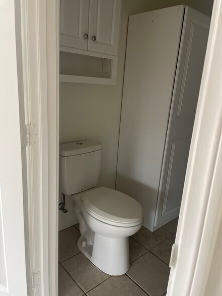 Building Photo - 21285 Shoemaker Ln