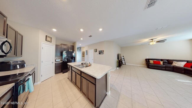 Building Photo - 5538 Kellar Cir