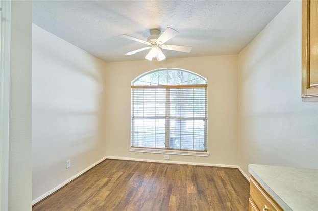 Building Photo - 5030 Deer Point Dr