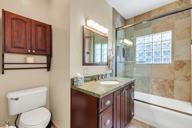 Building Photo - Timeless Historic Santa-Fe Style Home in F...