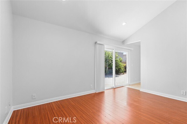 Building Photo - 5171 Doanoke Ave