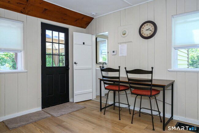 Building Photo - 27 Dilliston Rd