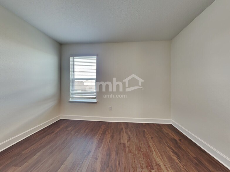 Building Photo - 33865 Widman Way