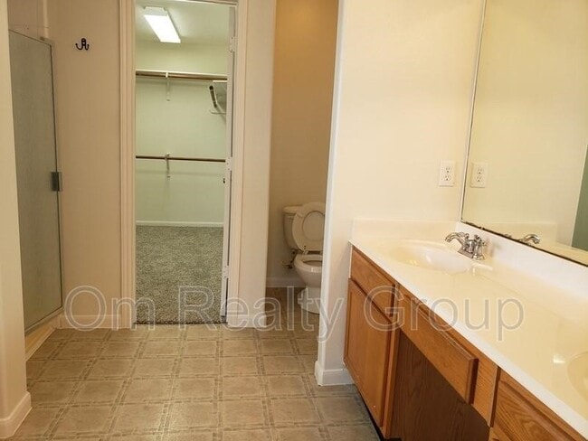 Building Photo - 6655 Stonefort Ct