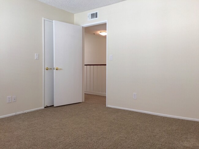 Master Bedroom - 7223 Lotus Ave