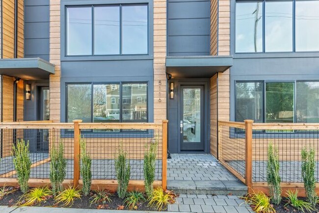 Building Photo - Stunning Brand-New Ballard Townhome with A...