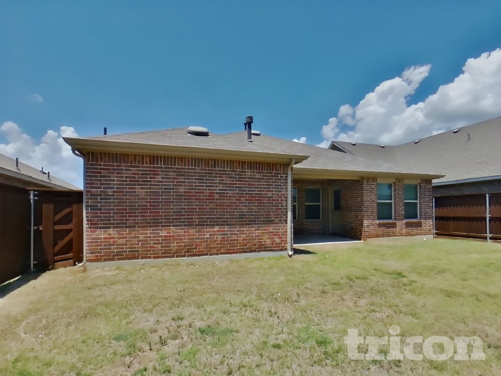 Building Photo - 2428 Dolostone Dr