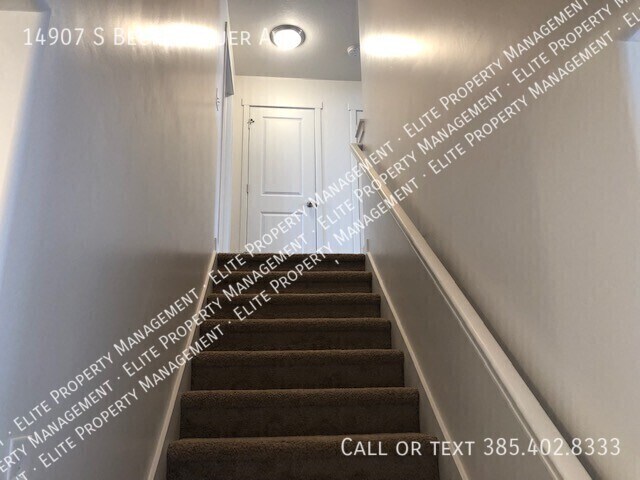 Building Photo - 14907 Beckenbauer Ave