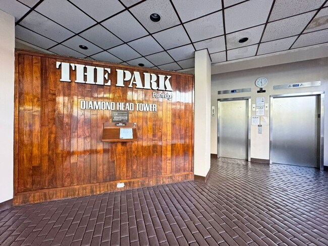 Primary Photo - Park at Pearlridge
