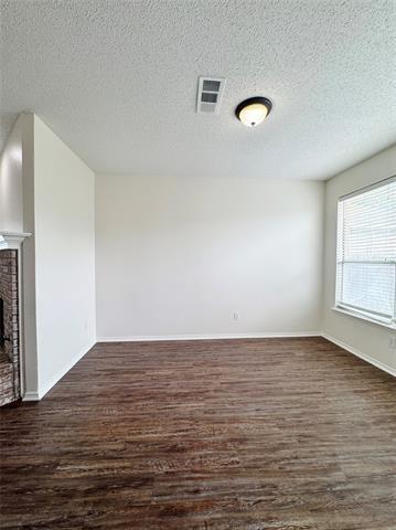 Building Photo - 835 Rockett Ln