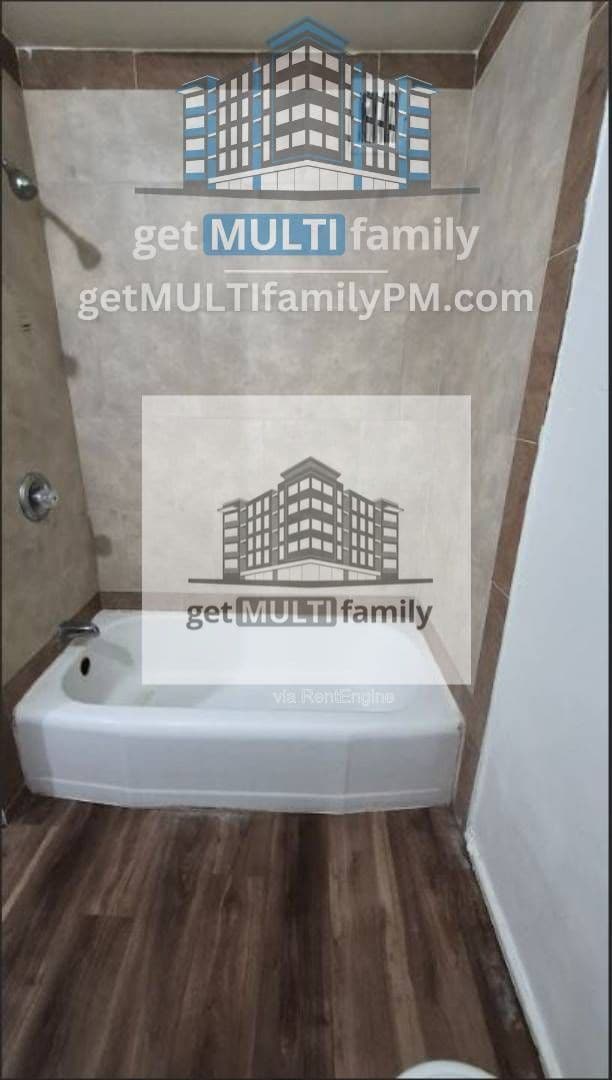 Building Photo - 8407 E Coronado Rd