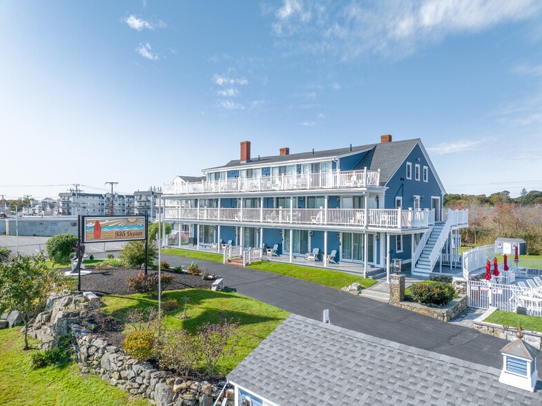 Building Photo - 935 Ocean