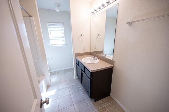 Building Photo - 10730 Nathaniel Valley Path