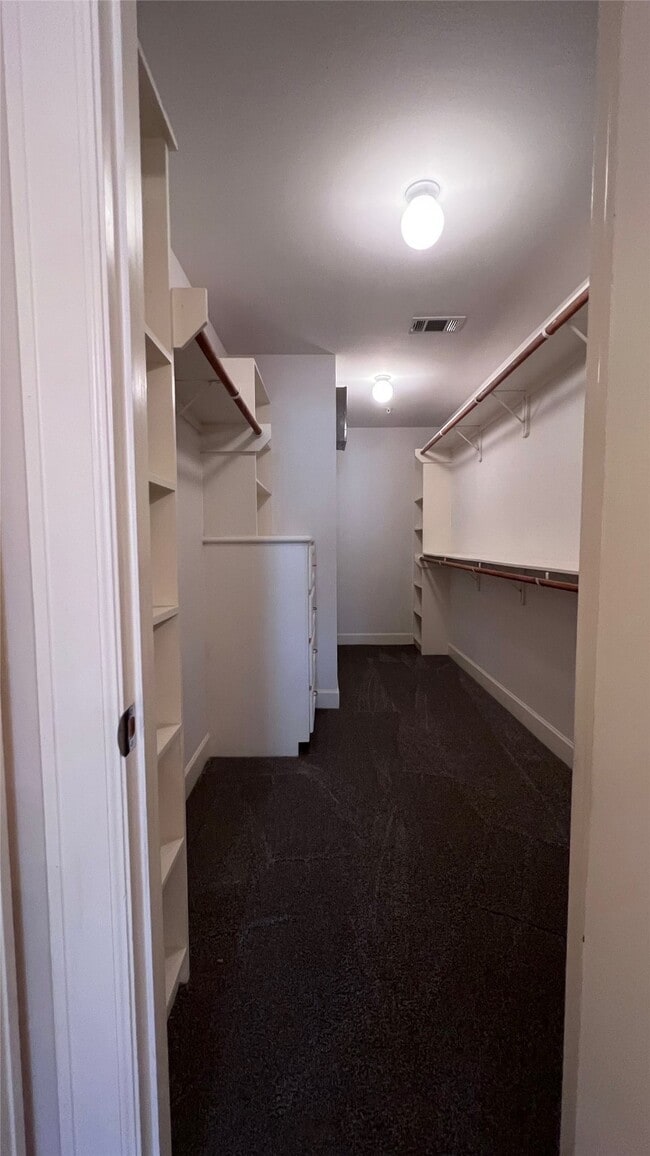 Building Photo - 2710 Hullsmith Dr