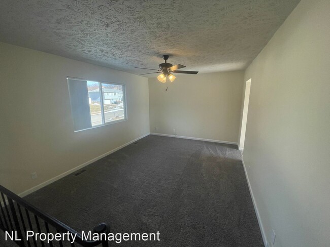 Building Photo - 4 br, 3 bath House - 21009 Appoloosa Drive