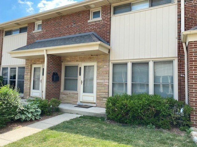 Building Photo - 1041 College Ave