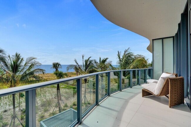 Building Photo - 900 N Ocean Blvd