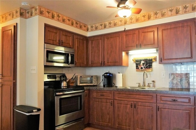 Building Photo - 4348 Tahitian Gardens Cir