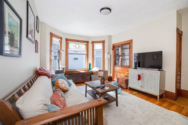 Building Photo - 74 Green Hill Pkwy