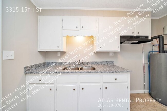 Building Photo - 3315 15th St