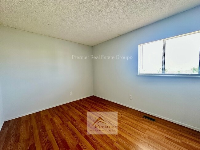 Building Photo - 6663 Provincial Dr