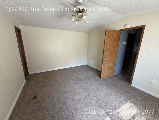 Building Photo - 16249 Bob Dr