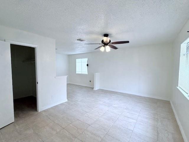 Building Photo - 5711 Longforest Dr