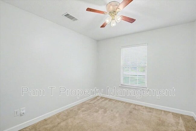 Building Photo - 2305 Spivey Ave