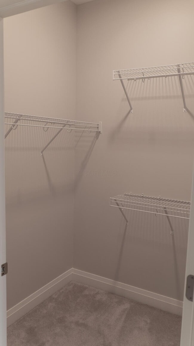 Building Photo - 6633 Dale Dr