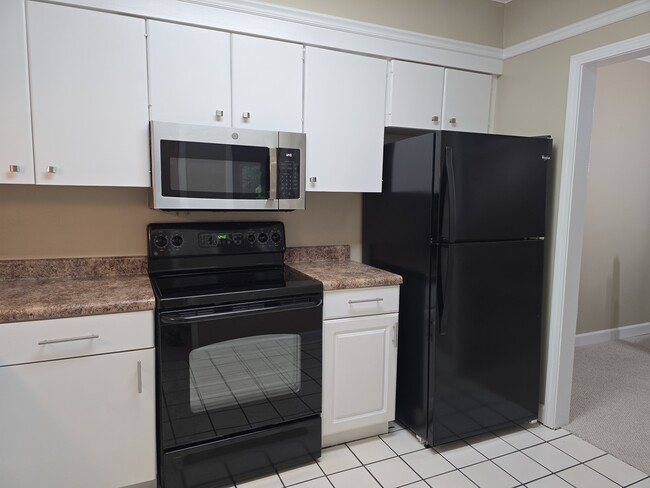 Building Photo - Westcliff condos