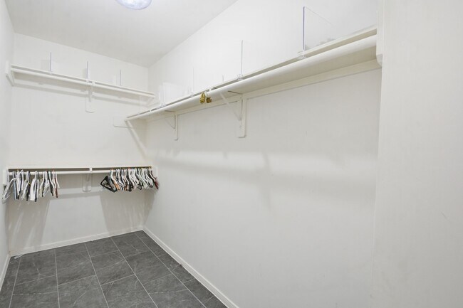 Building Photo - 1714 W Webster St