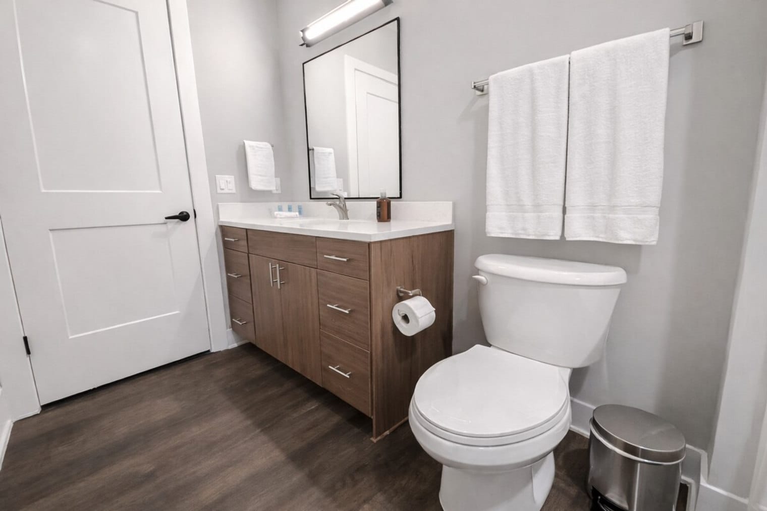 Building Photo - 206 N 48th St