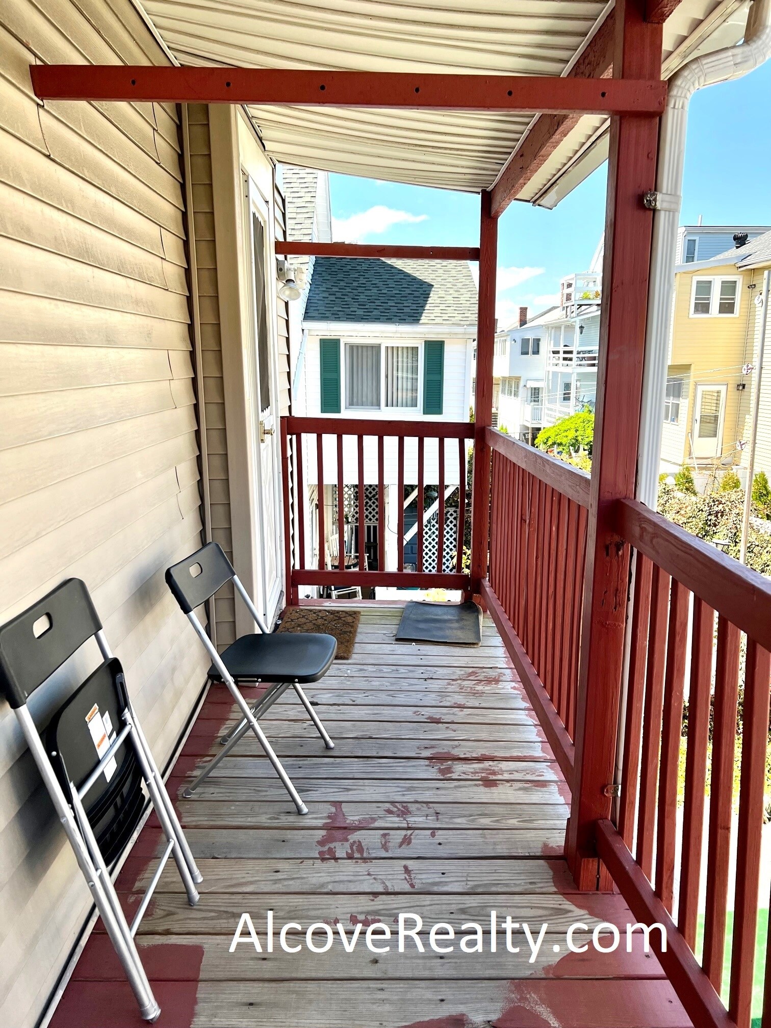 Building Photo - 39 Sterling St