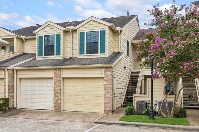 Building Photo - 763 Bering Dr