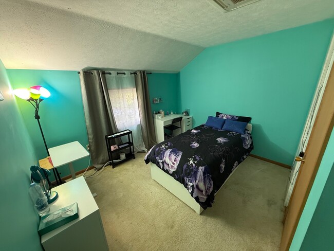 Building Photo - 2131 Freedom Way