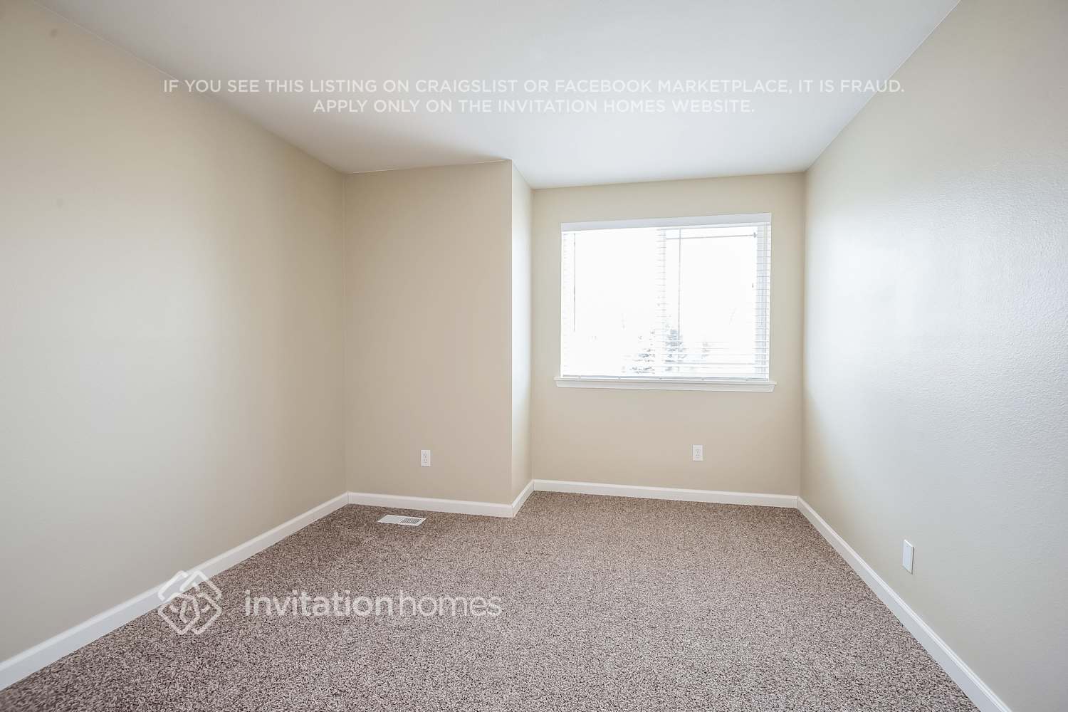 Building Photo - 19817 15th Avenue E