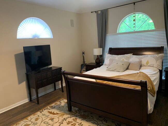 Master Bedroom - 3826 Tavern Oaks