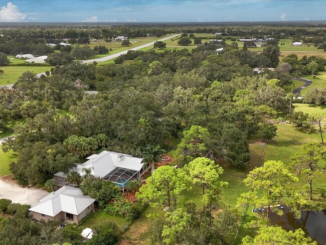 Building Photo - 4708 Hidden River Rd