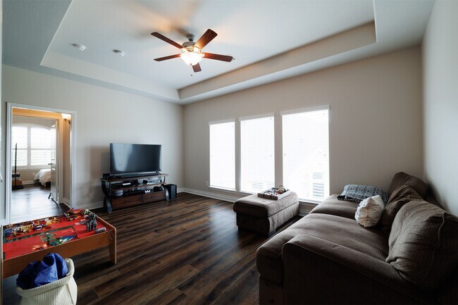 Building Photo - 3530 Auburn Creek Cir