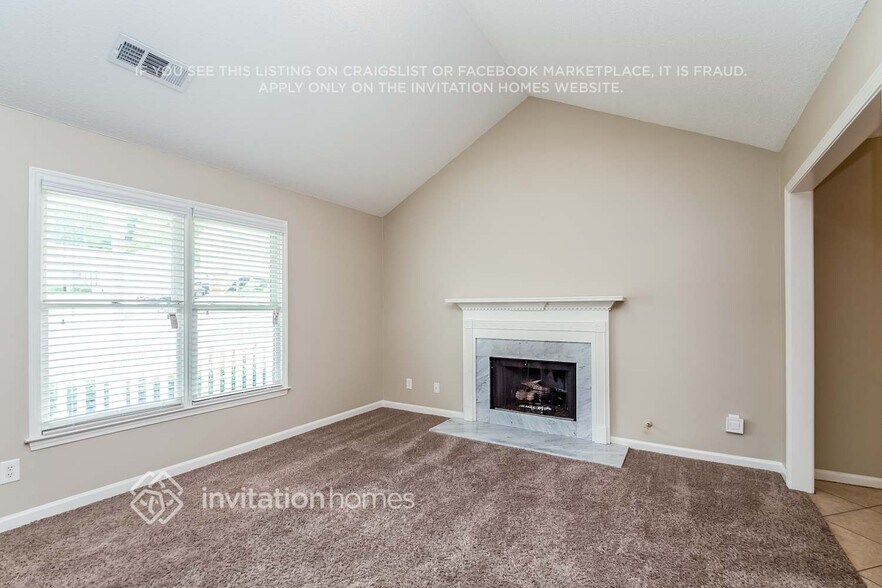 Building Photo - 715 Saddle Shoals Dr
