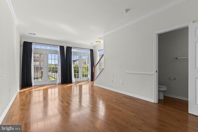 Building Photo - 15641 John Diskin Cir