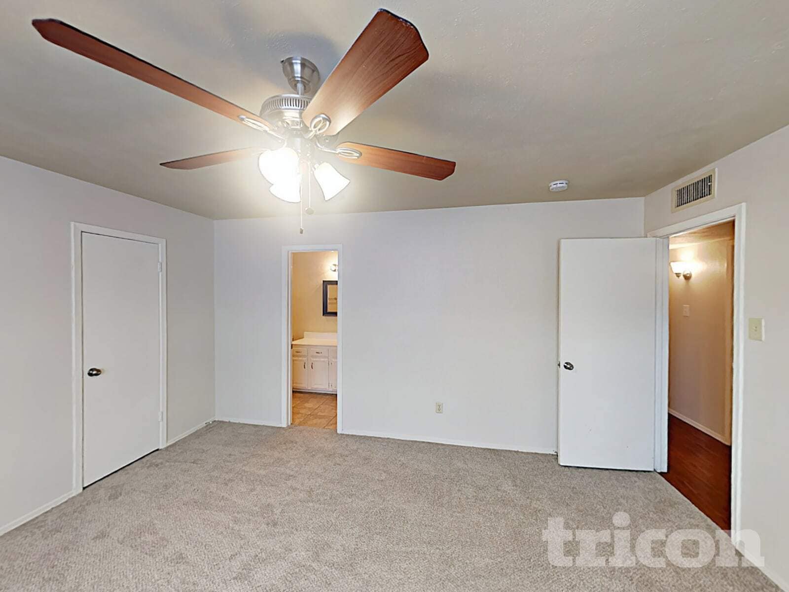 Building Photo - 1226 Meadow Creek Dr
