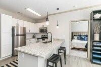 Building Photo - 1000 Ashwood Pkwy